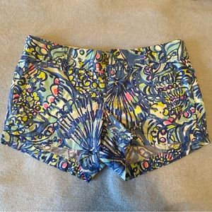 Lilly Pulitzer Walsh Short Size 2